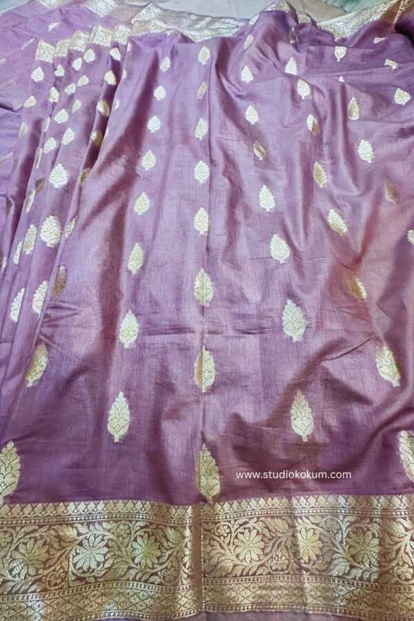 Aditi: Mauve Banarasi Cotton Saree (Lilac)