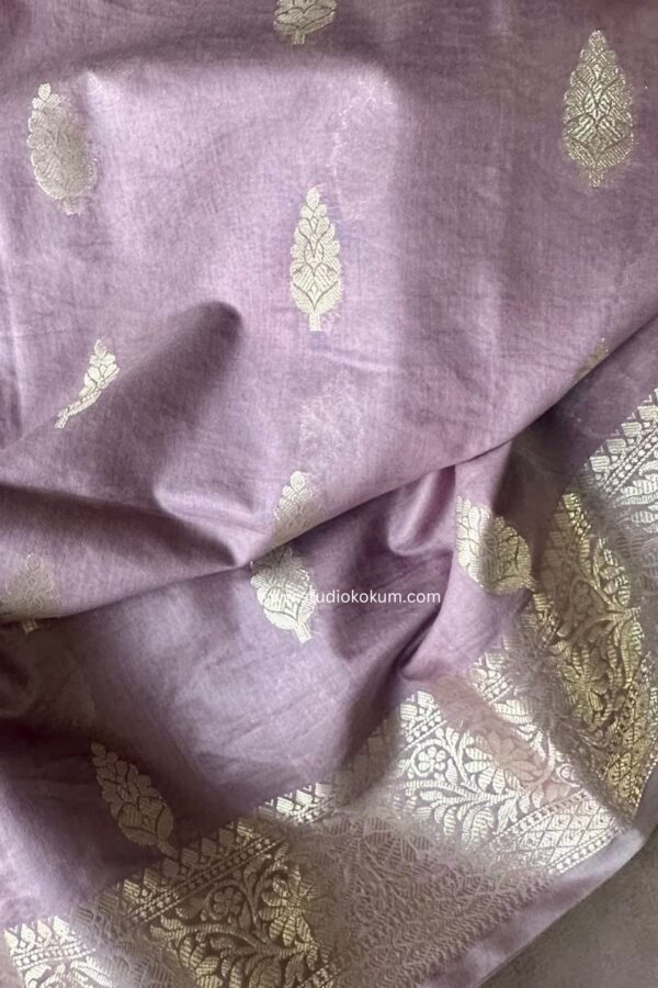 Aditi: Mauve Banarasi Cotton Saree (Lilac)