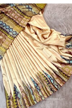 Beige color tussar silk saree with Kalamkari Border (With Blouse)